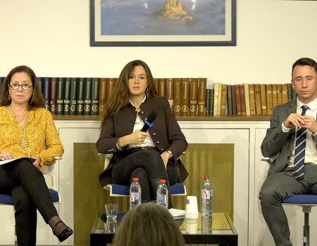 Colloque sur la natalité : quelles idées puiser à l&rsquo;étranger ?