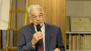 Colloque sur la natalité : Famille, coût ou investissement ?